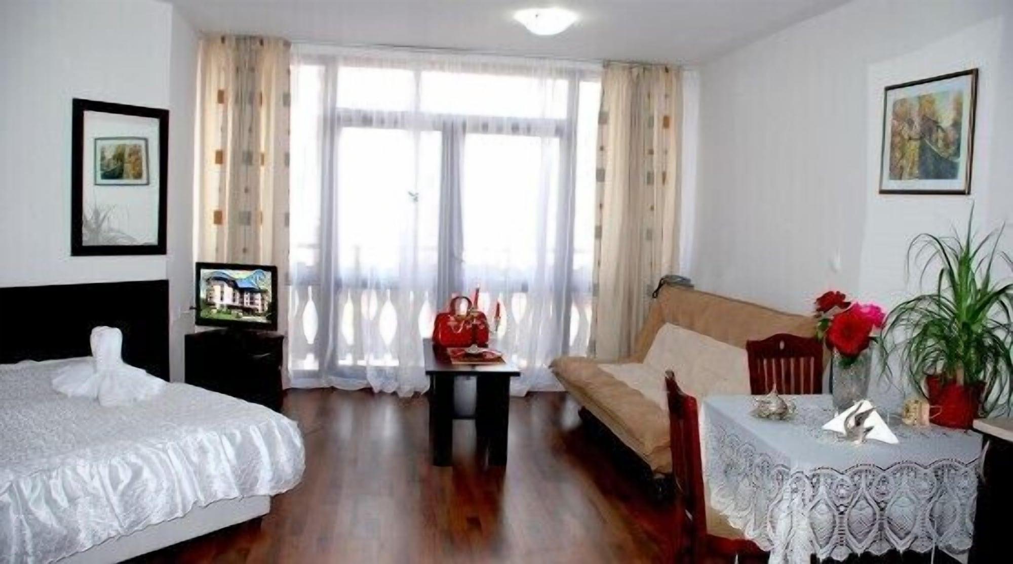 בנסקו Elegant Lux Hotel מראה חיצוני תמונה