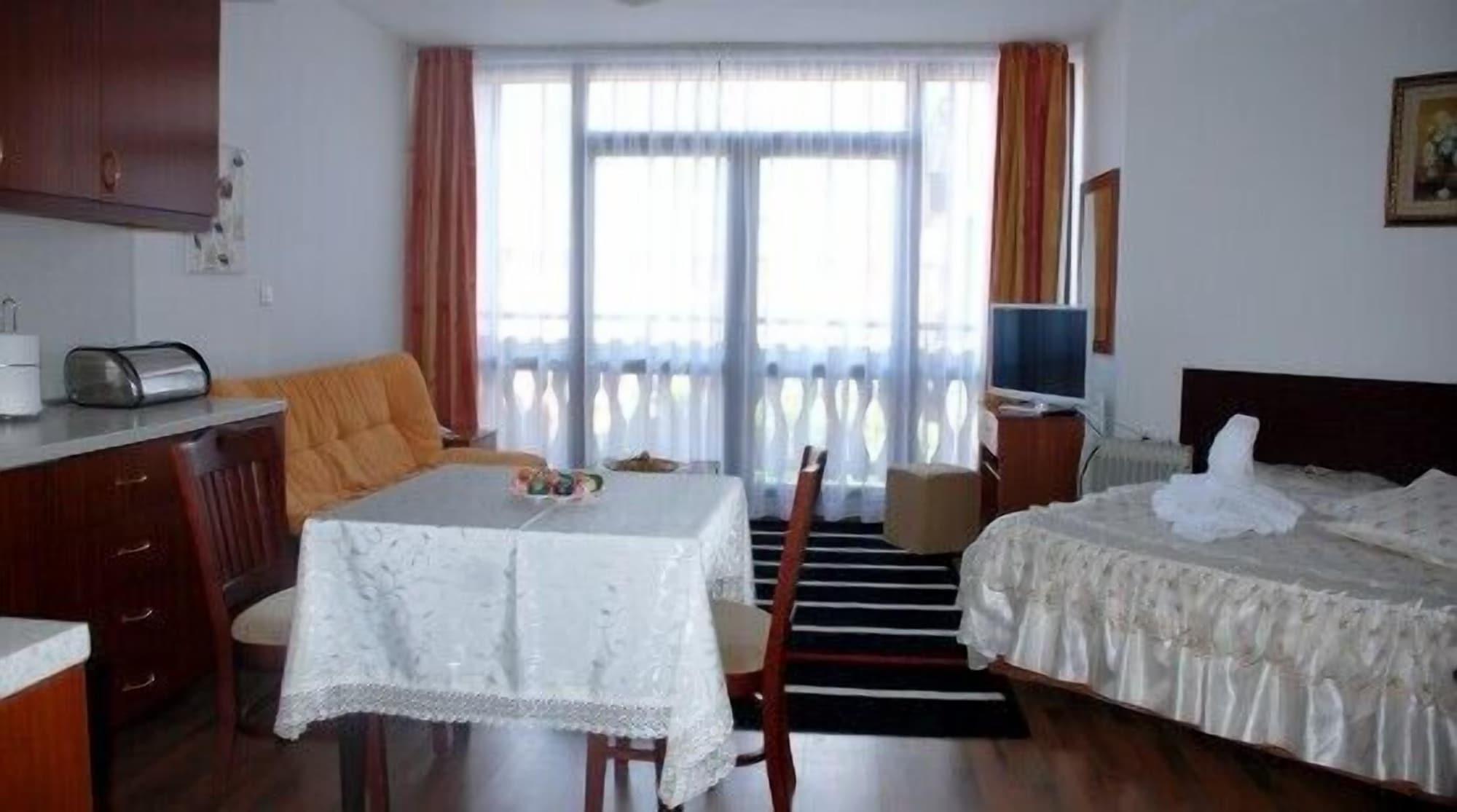 בנסקו Elegant Lux Hotel מראה חיצוני תמונה