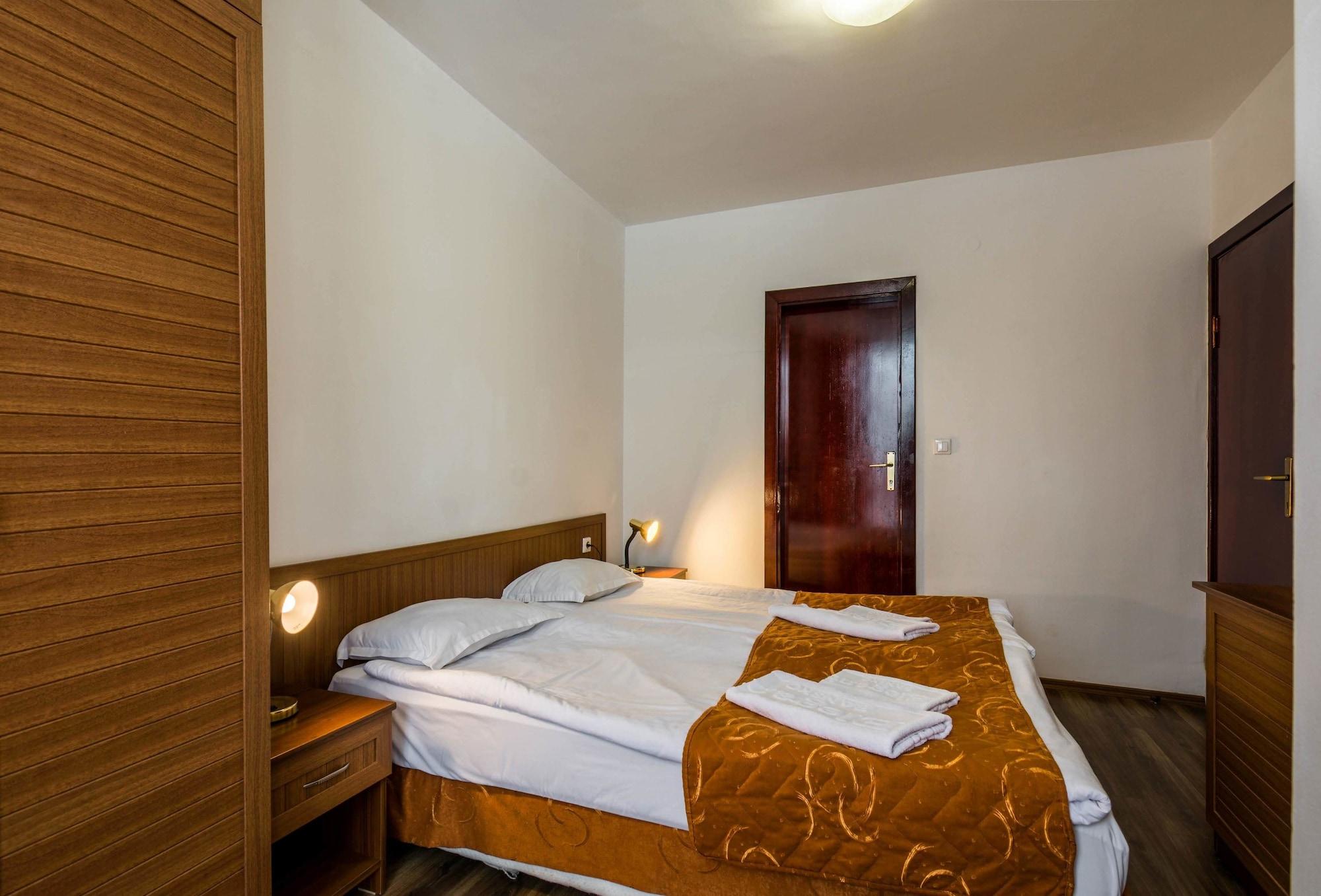 בנסקו Elegant Lux Hotel מראה חיצוני תמונה